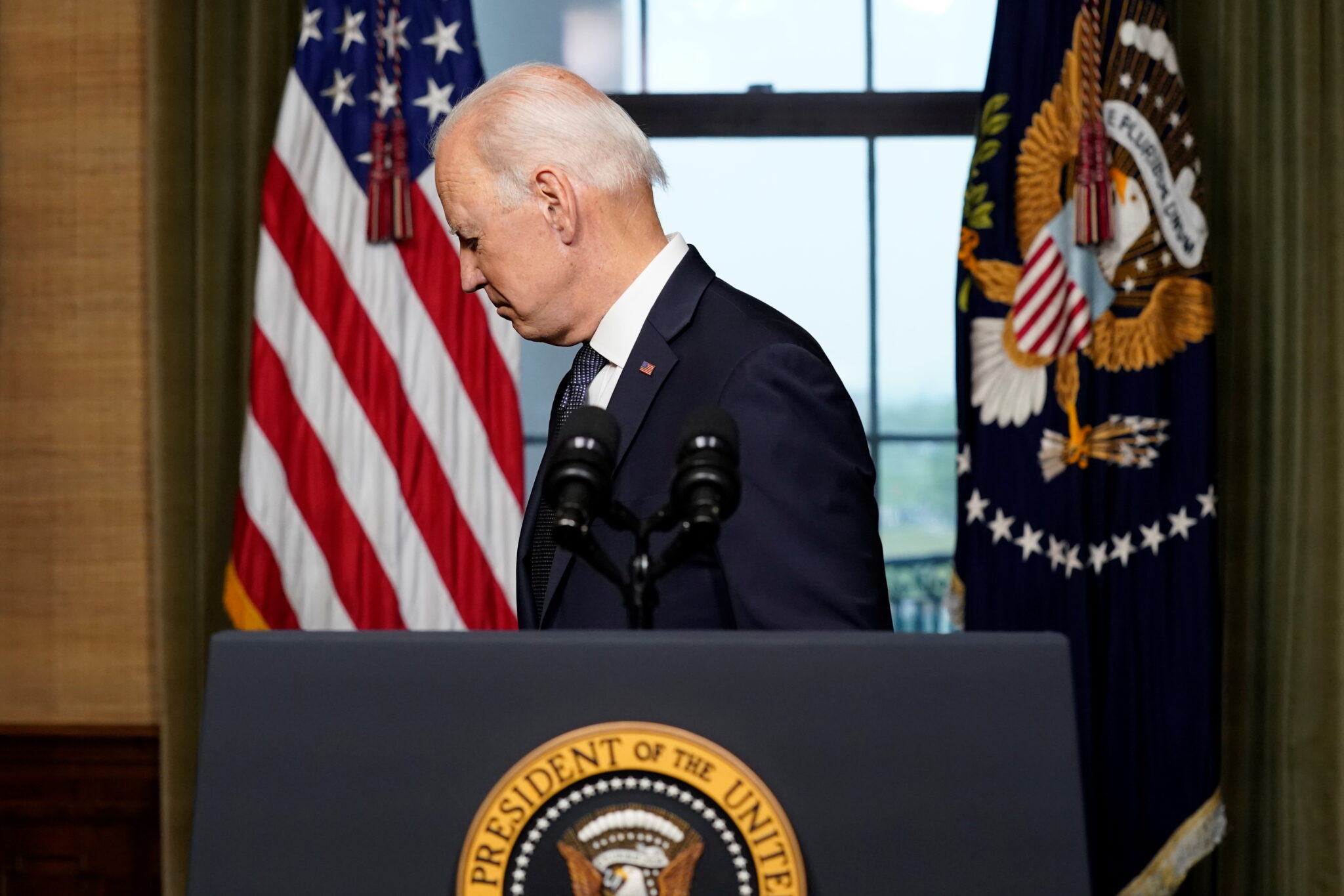 Biden Tra Il Ritiro Dallafghanistan E La Vendita Di Armi Agli Emirati