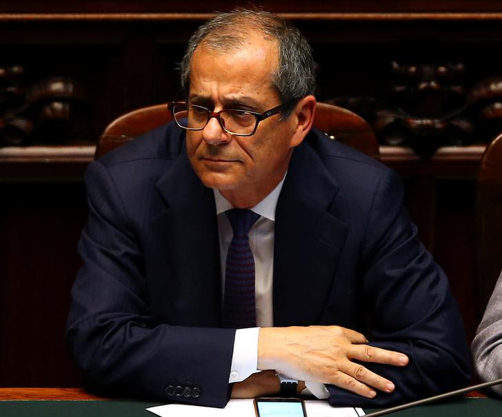 Il ministro dell'Economia Giovanni Tria. REUTERS/Tony Gentile