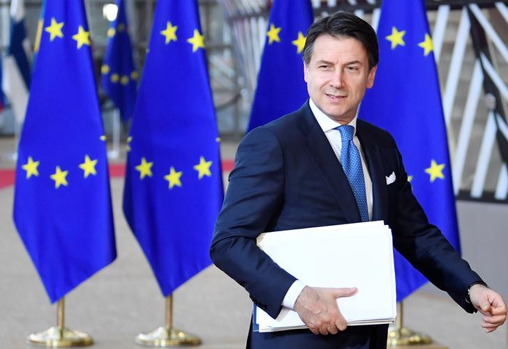 Il Primo Ministro italiano Giuseppe Conte arriva al vertice dei leader dell'Unione Europea a Bruxelles, Belgio, 21 marzo 2019. REUTERS/Toby Melville