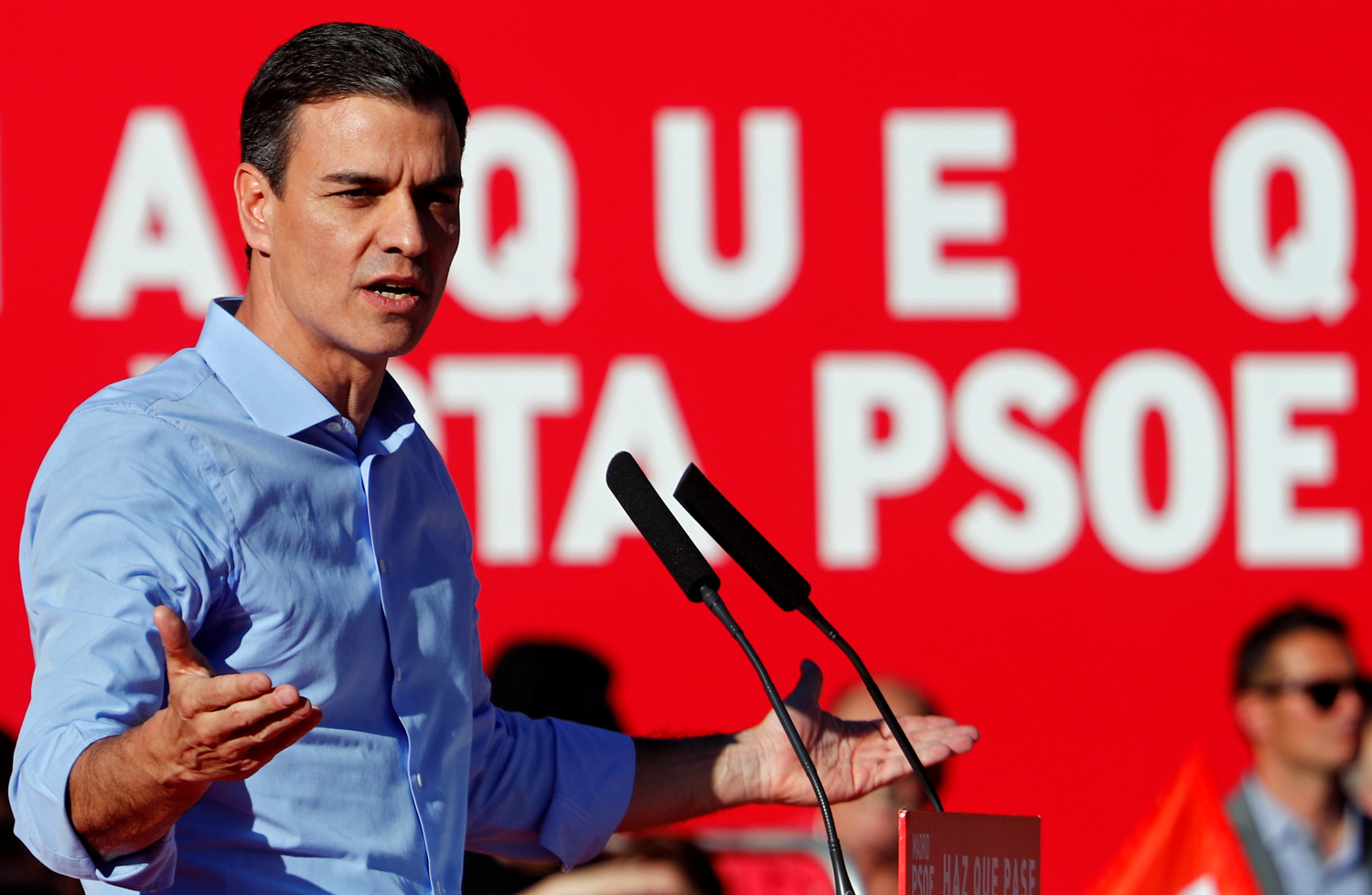 Pedro Sánchez durante la campagna elettorale a Madrid, Spagna, 26 aprile 2019. REUTERS/Sergio Perez