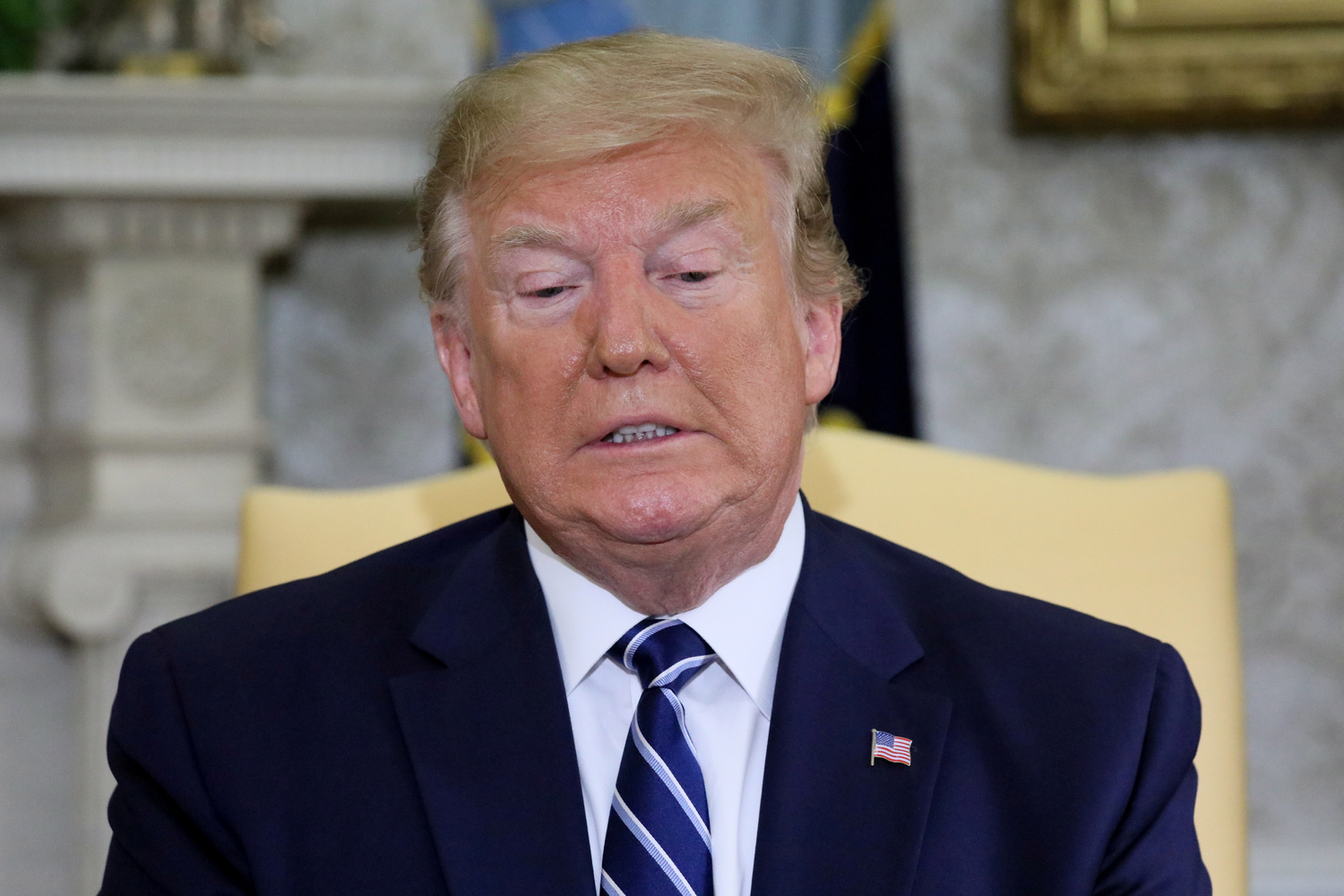 Il Presidente degli Stati Uniti Donald Trump nella stanza ovale della Casa Bianca, Washington, Stati Uniti, 20 giugno 2019. REUTERS/Jonathan Ernst