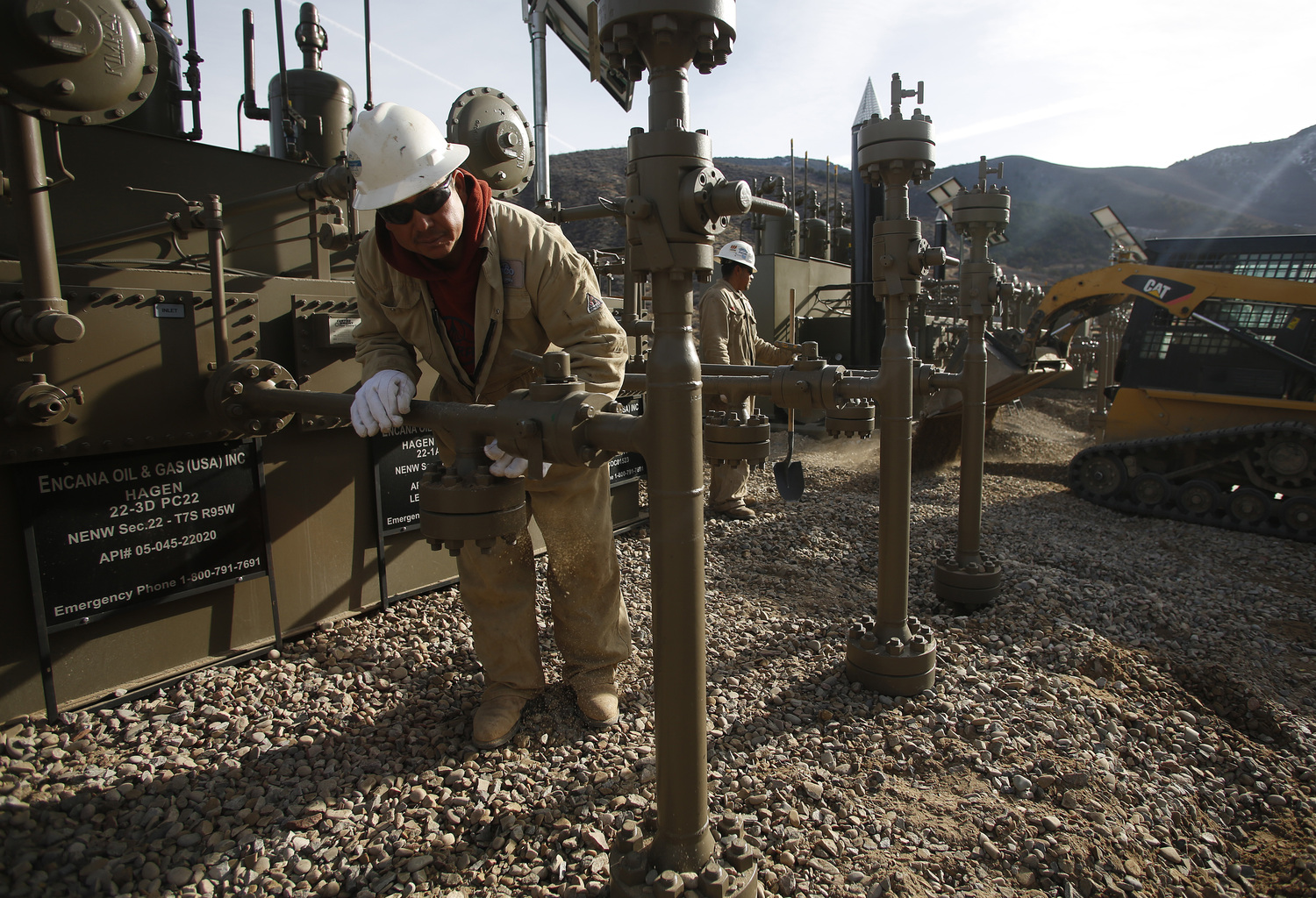 Dipendenti di Encana in Colorado. REUTERS/Jim Urquhart