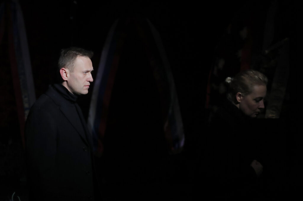 Navalny ricoverato in terapia intensiva. Il leader dell'opposizione russa Alexei Navalny e sua moglie Yulia a Mosca, Russia, 11 dicembre 2018. REUTERS/Maxim Shemetov
