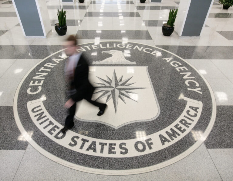 La Cia apre un nuovo centro di missione sulla Cina