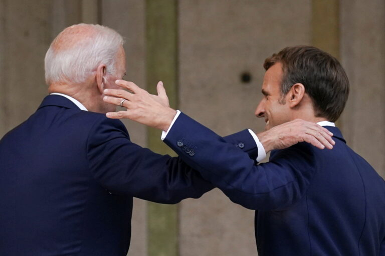 Usa-Francia, pace (quasi) fatta tra Biden e Macron