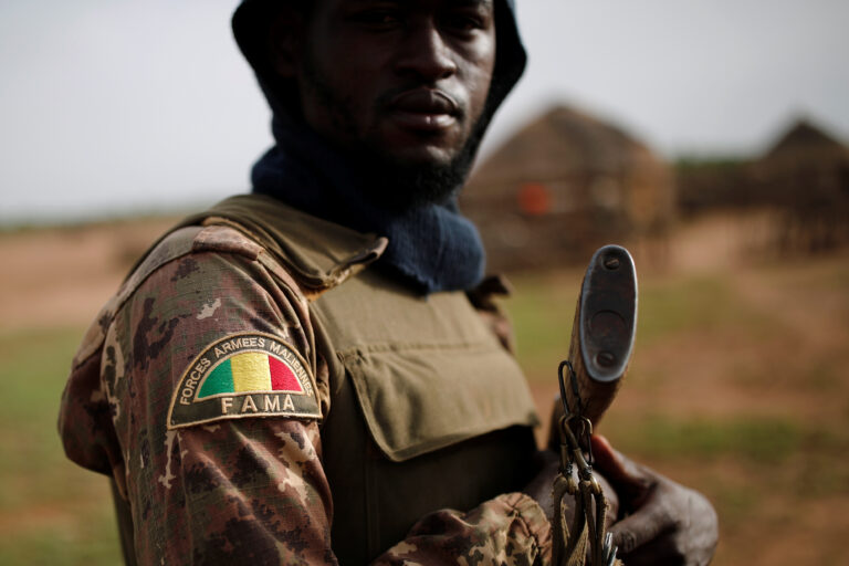 Mali, la Francia manda avvertimenti alla Russia