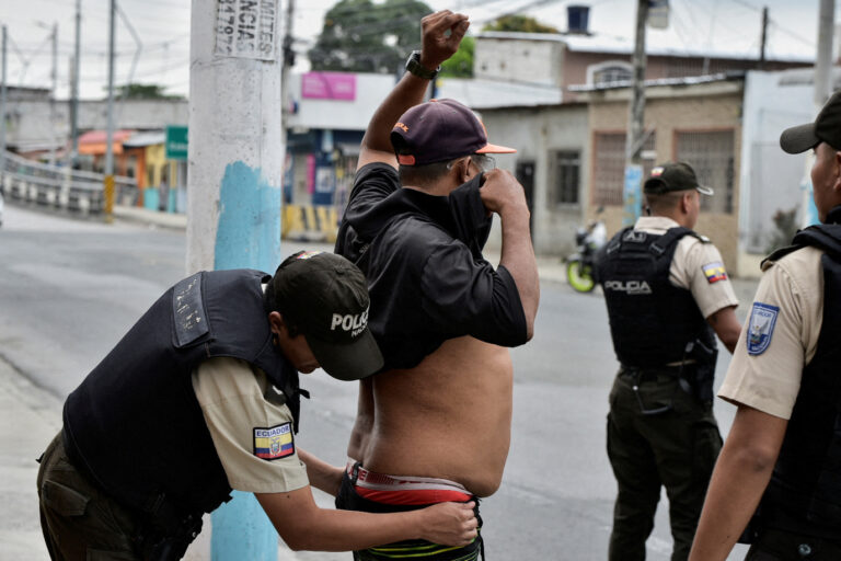 Ecuador: esplode la guerra narco